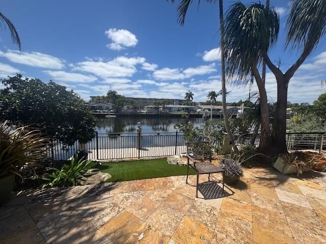 5231 NE 28th Avenue, Fort Lauderdale, FL 33308