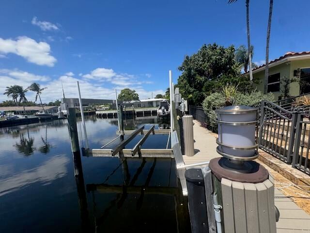 5231 NE 28th Avenue, Fort Lauderdale, FL 33308