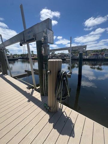 5231 NE 28th Avenue, Fort Lauderdale, FL 33308