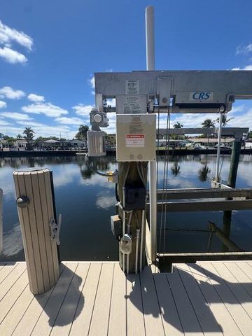 5231 NE 28th Avenue, Fort Lauderdale, FL 33308