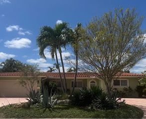 5231 NE 28th Avenue, Fort Lauderdale, FL 33308