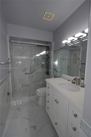 9711 NW 4th Ln 9711, Miami, FL 33172