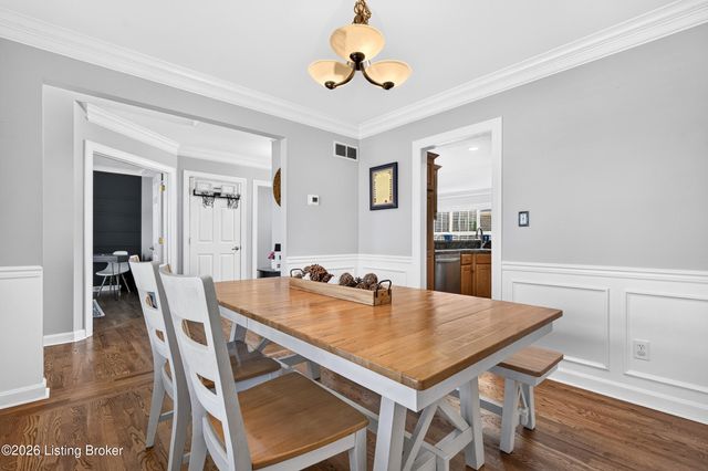 810 Abingdon Cir, Shelbyville, KY 40065