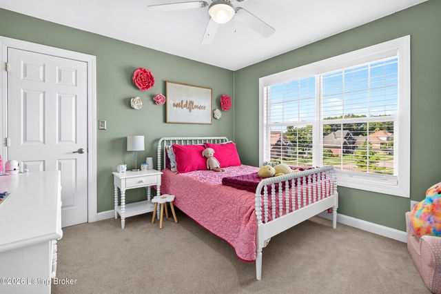 810 Abingdon Cir, Shelbyville, KY 40065