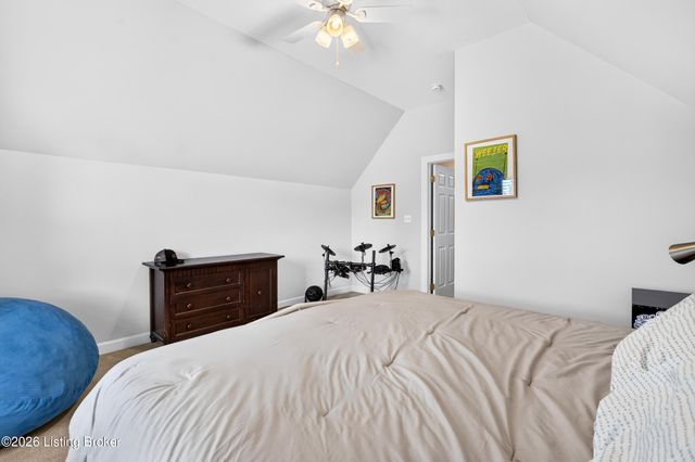 810 Abingdon Cir, Shelbyville, KY 40065