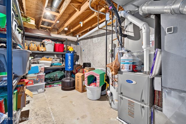 810 Abingdon Cir, Shelbyville, KY 40065