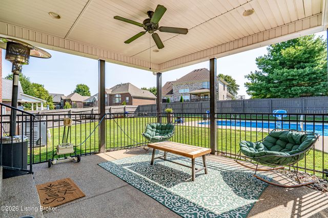 810 Abingdon Cir, Shelbyville, KY 40065