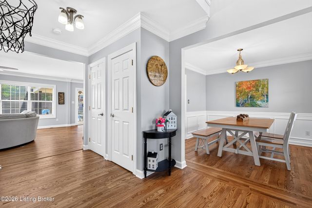 810 Abingdon Cir, Shelbyville, KY 40065