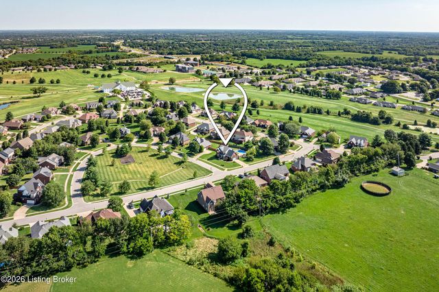 810 Abingdon Cir, Shelbyville, KY 40065