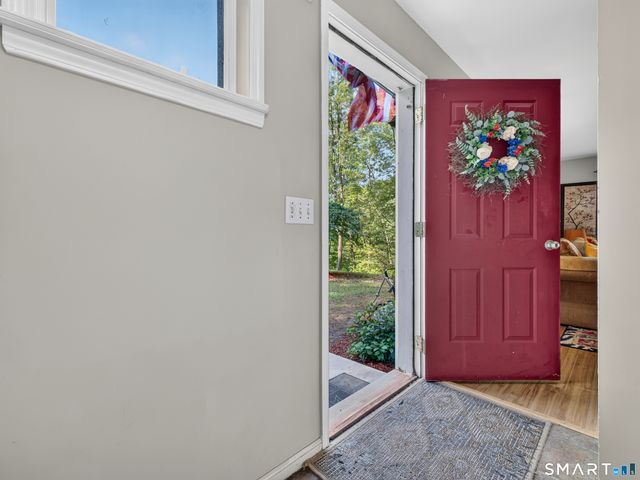 61 Grassy Hill Road, East Lyme, CT 06333
