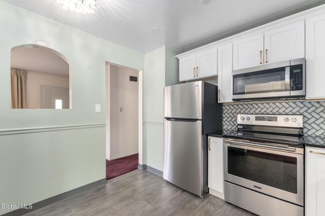 102 Evans Road, Rotterdam, NY 12306