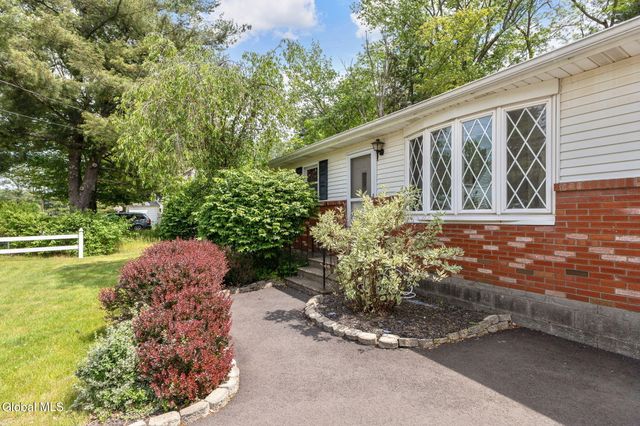 102 Evans Road, Rotterdam, NY 12306