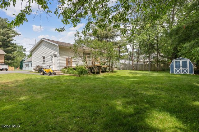 102 Evans Road, Rotterdam, NY 12306
