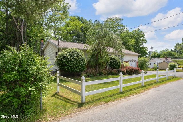 102 Evans Road, Rotterdam, NY 12306