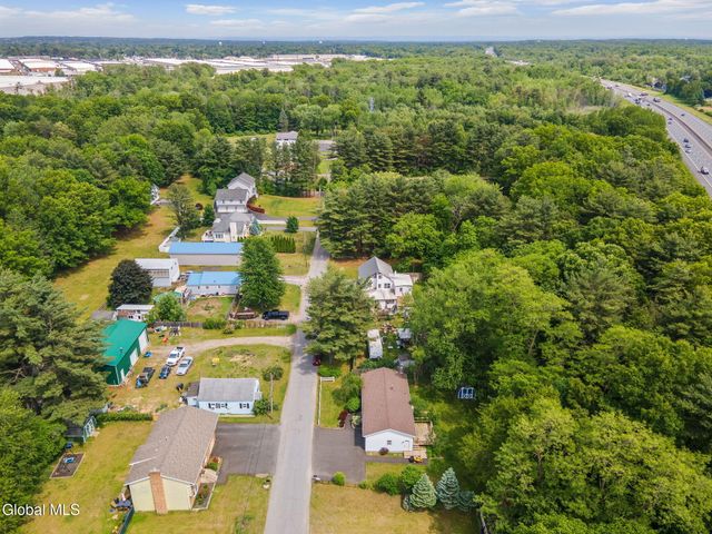 102 Evans Road, Rotterdam, NY 12306