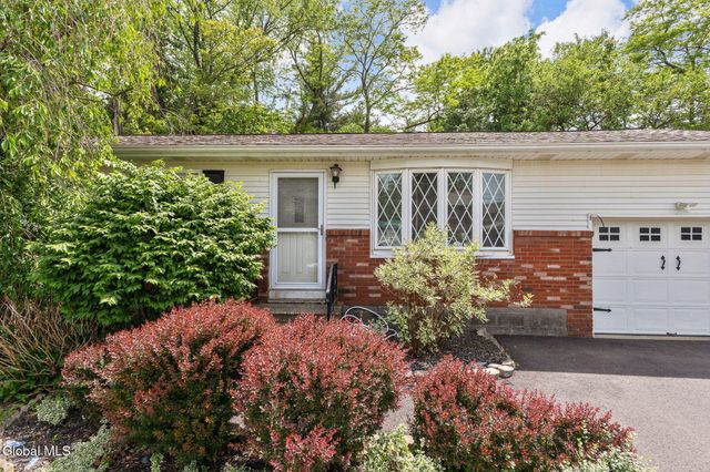 102 Evans Road, Rotterdam, NY 12306
