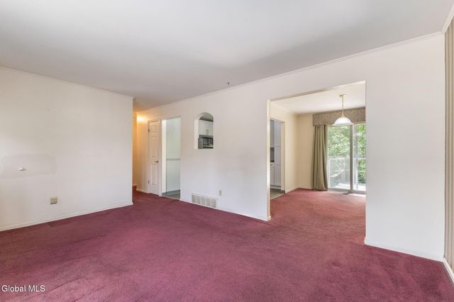 102 Evans Road, Rotterdam, NY 12306