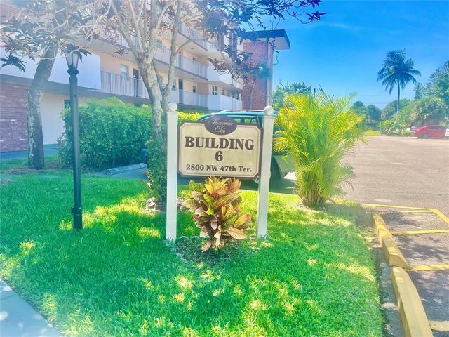 2800 NW 47th Terrace 106b, Lauderdale Lakes, FL 33313