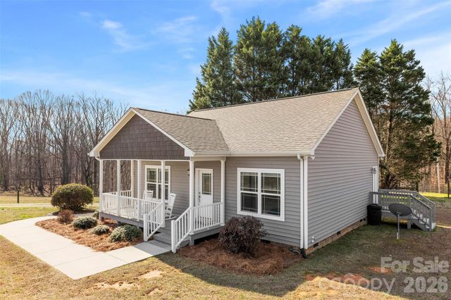 4242 John Ritchie Road, Iron Station, NC 28080