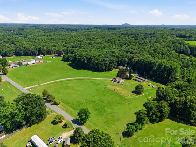 4242 John Ritchie Road, Iron Station, NC 28080