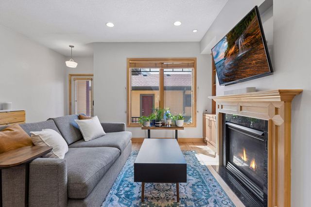 3022 Emerson Avenue, Minneapolis, MN 55408
