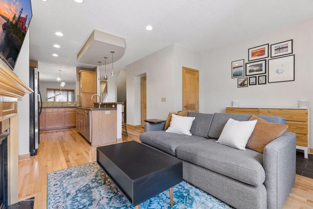 3022 Emerson Avenue, Minneapolis, MN 55408
