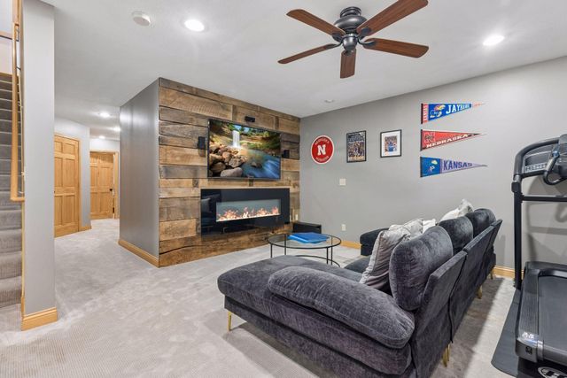 3022 Emerson Avenue, Minneapolis, MN 55408