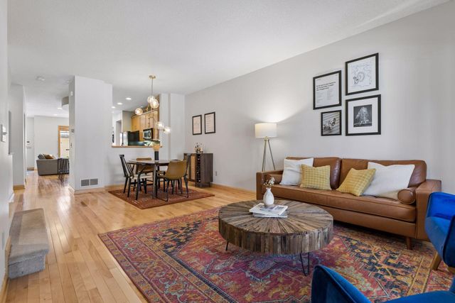 3022 Emerson Avenue, Minneapolis, MN 55408