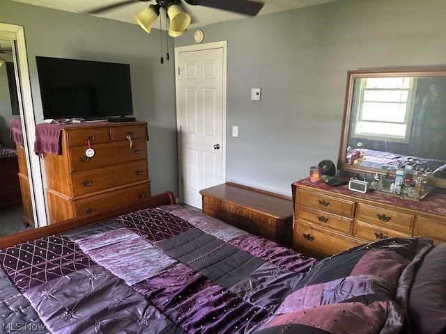 454 Oaknoll Drive, Amherst, OH 44001