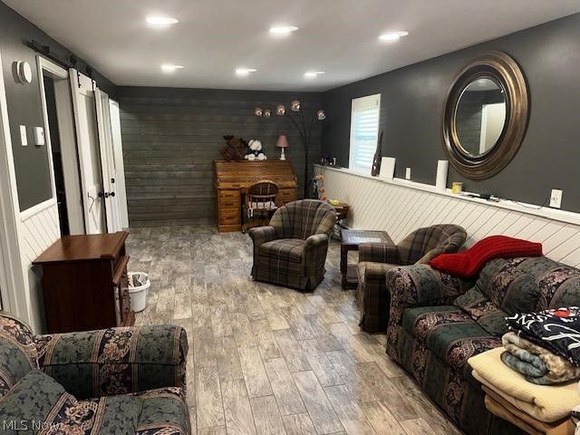 454 Oaknoll Drive, Amherst, OH 44001