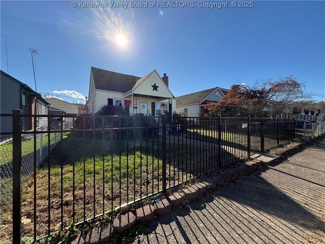 5309 Ohio Street, South Charleston, WV 25309