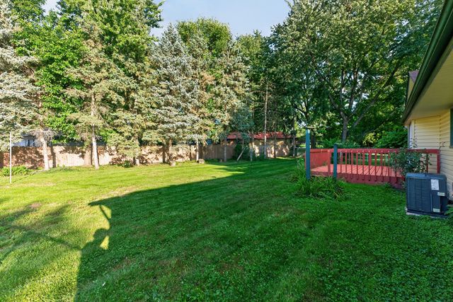 7488 Gnarl Tree Court, Cherry Valley, IL 61016