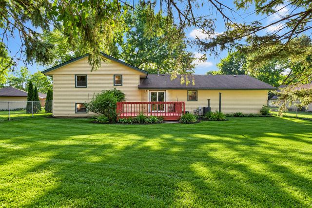 7488 Gnarl Tree Court, Cherry Valley, IL 61016