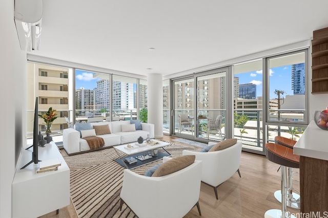 1500 Rycroft Street 311R, Honolulu, HI 96814