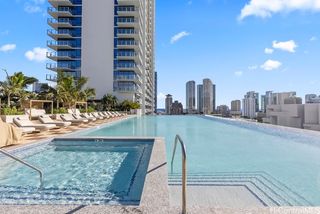 1500 Rycroft Street 311R, Honolulu, HI 96814