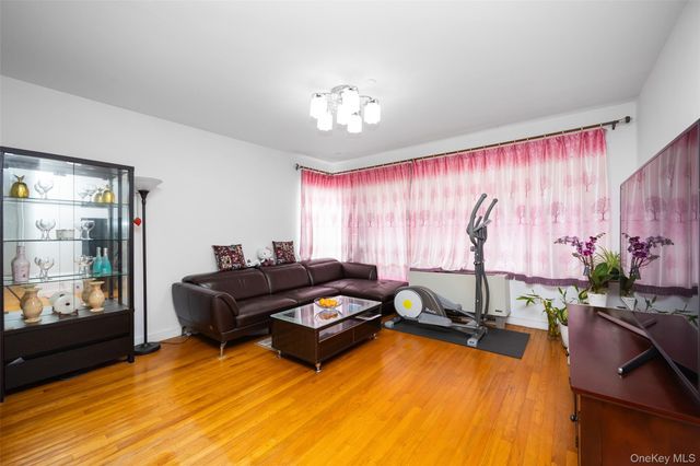 7128 163rd Street 2A, Fresh Meadows, NY 11365