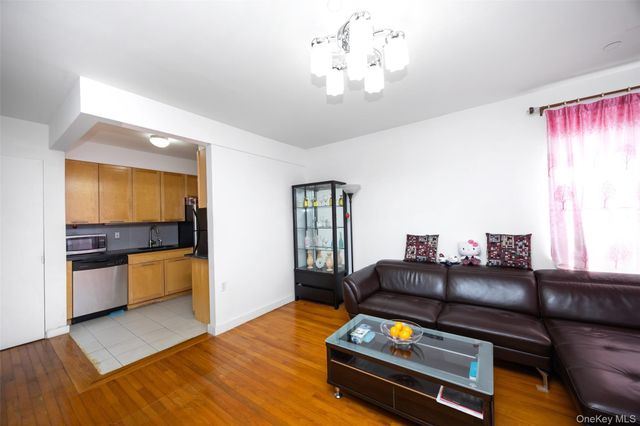 7128 163rd Street 2A, Fresh Meadows, NY 11365