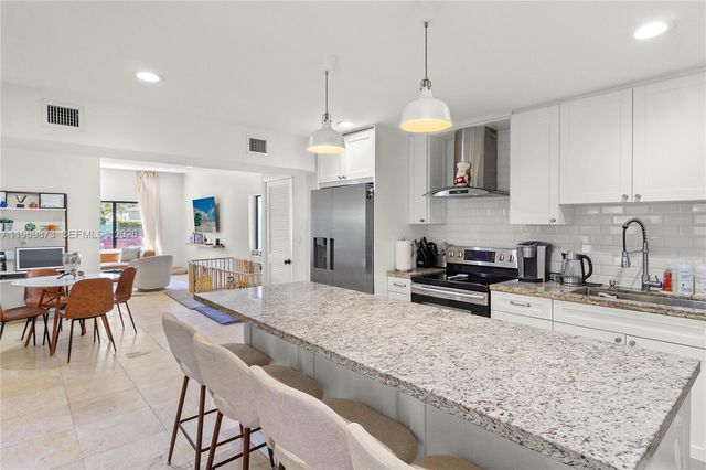 6315 SW 42nd St, South Miami, FL 33155