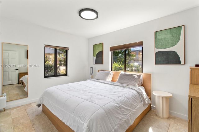 6315 SW 42nd St, South Miami, FL 33155