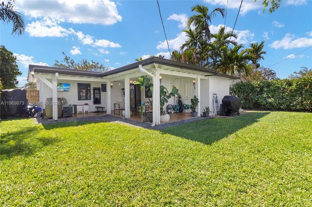 6315 SW 42nd St, South Miami, FL 33155