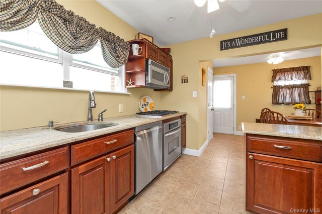 57 Malden Avenue, Lynbrook, NY 11563