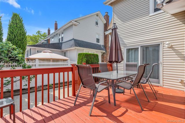 57 Malden Avenue, Lynbrook, NY 11563