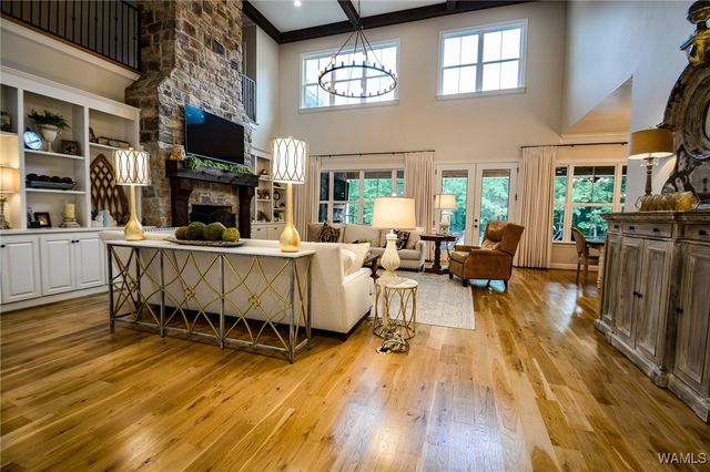 12155 Finnell Cutoff, Northport, AL 35475