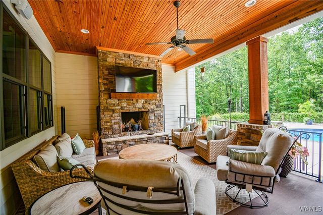 12155 Finnell Cutoff, Northport, AL 35475