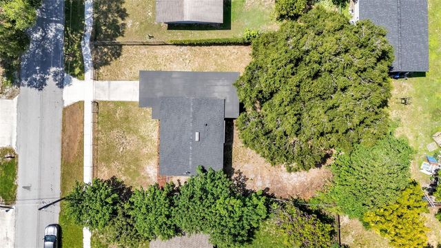 1725 31ST STREET NW, Winter Haven, FL 33881
