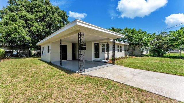 1725 31ST STREET NW, Winter Haven, FL 33881
