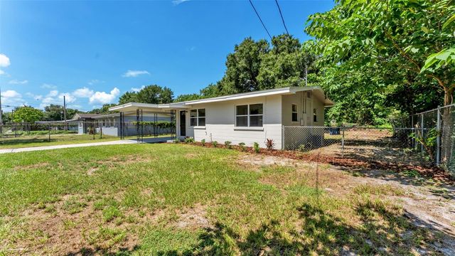 1725 31ST STREET NW, Winter Haven, FL 33881
