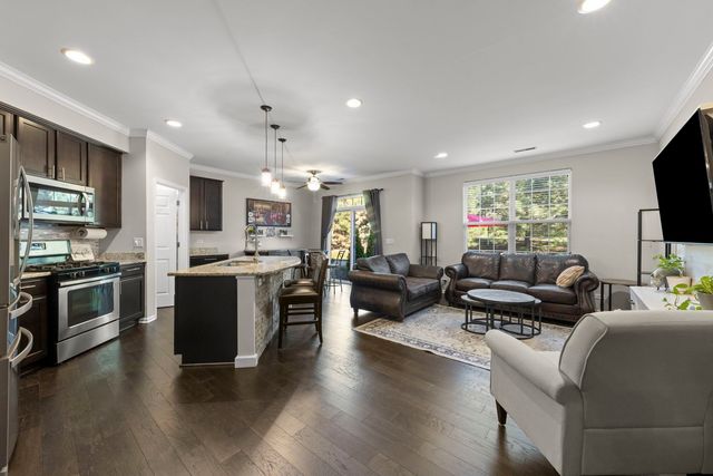 1292 Church Court 1292, Aurora, IL 60502