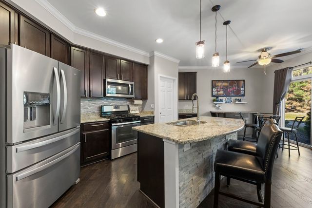 1292 Church Court 1292, Aurora, IL 60502