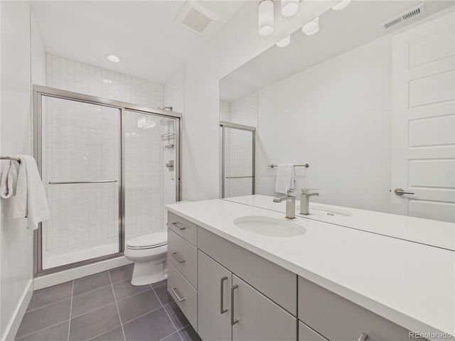 7437 Skygazer St, Castle Pines, CO 80108